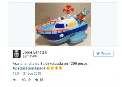 Scioli - En Internet se burlan del valor de su lancha