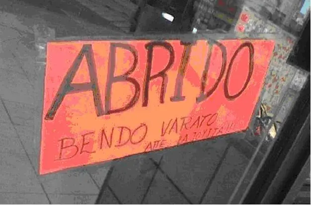 30 ejemplos de Horrores Ortográficos imperdonables.