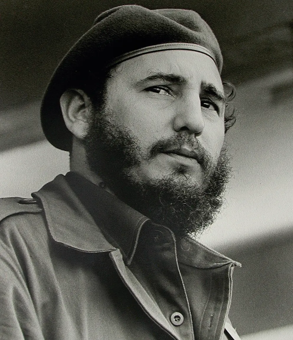 Fidel Castro:Un Comunista con 2500 millones de $ en el banco