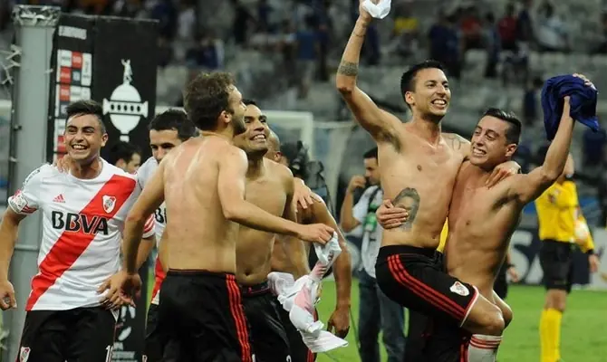 tribuna