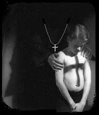 En el nombre del padre, del hijo y del encubrimiento !