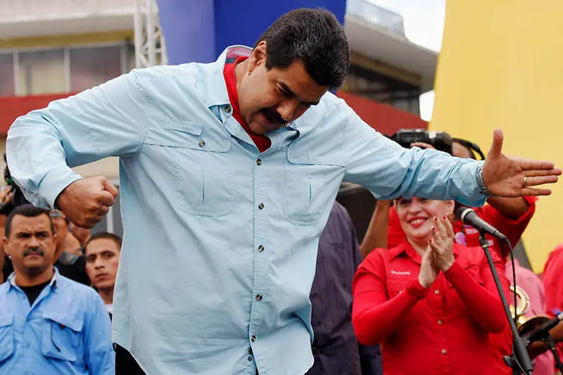 ¡Lo volvió a hacer! Según Maduro, el día tiene "35 horas"