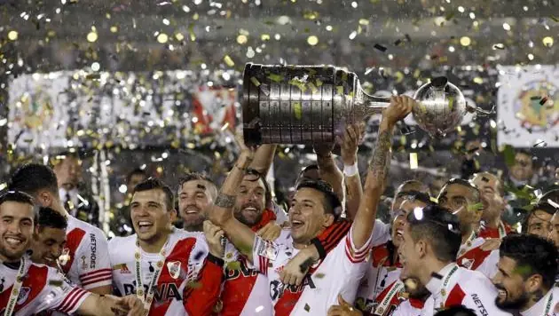 Ser de River es cualquiera.