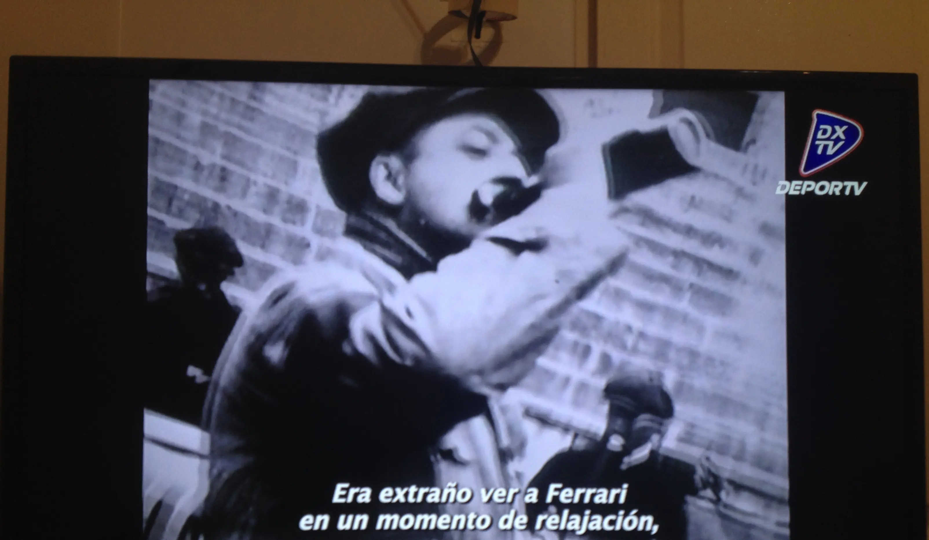 Agarré TV digital con antena telescópica