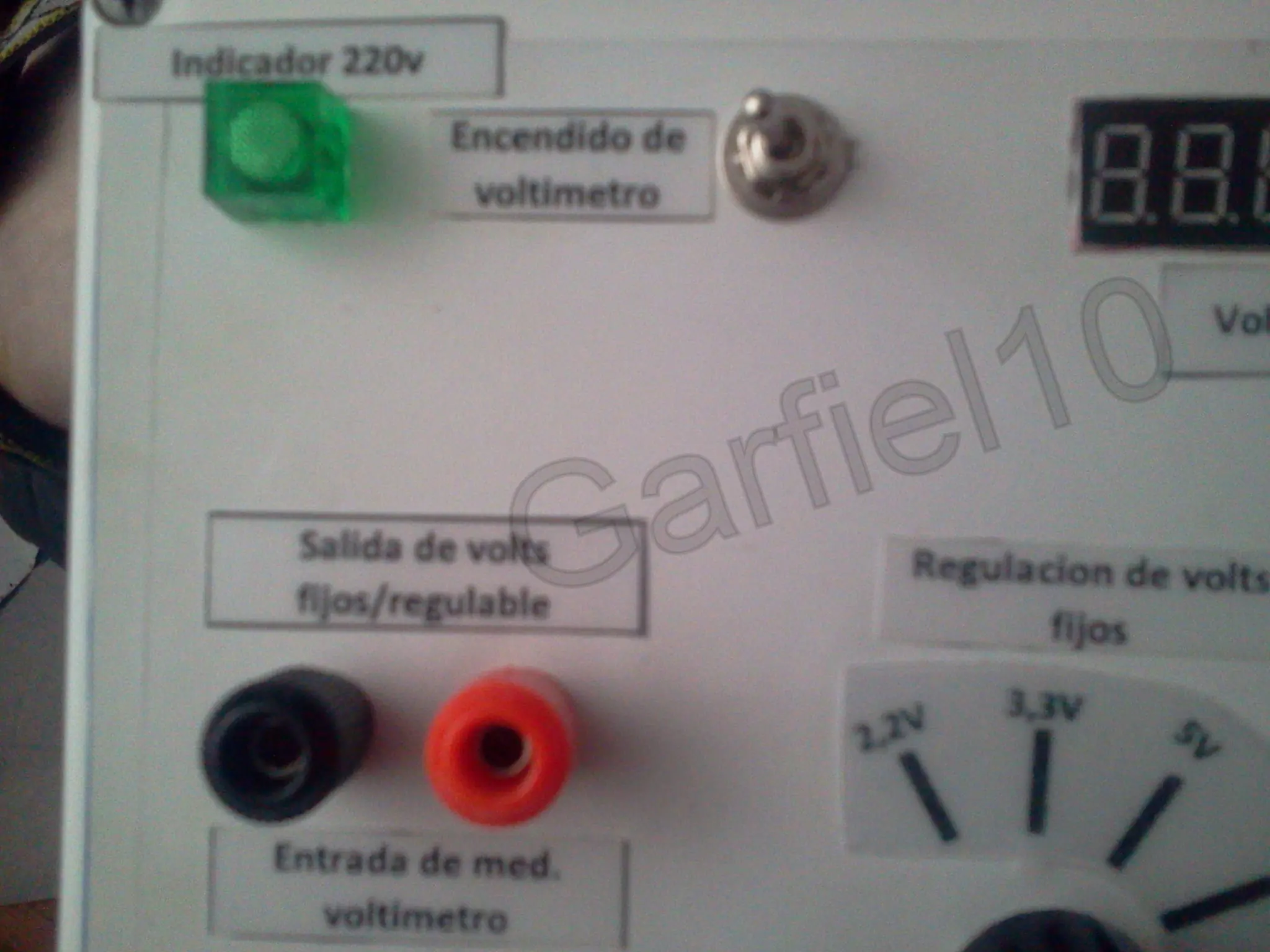 Hice un laboratorio de electronica portatil y lo t muestro2 Hice un laboratorio de electronica portatil y lo t muestro2