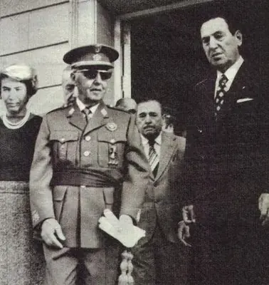 Perón basura vos sos la dictadura !! Perón basura vos sos la dictadura !!