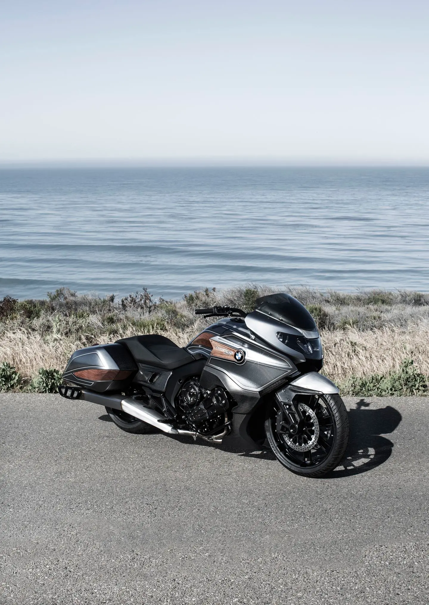 La BMW Concept 101 es la moto alemana más yankee