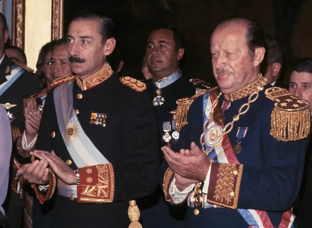 Perón basura vos sos la dictadura !! Perón basura vos sos la dictadura !!