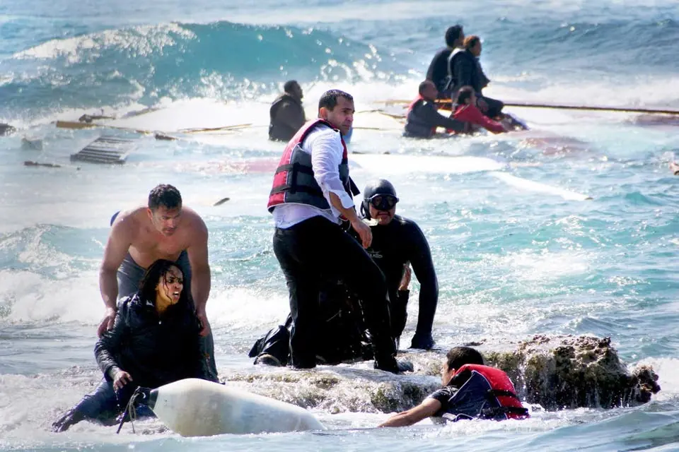 ¿Porque los Arabes no dan refugio a los Sirios?