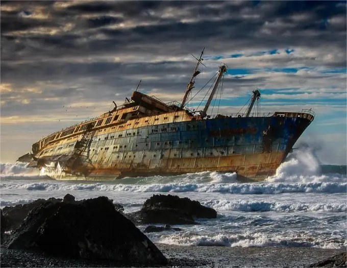 ciudades de barcos abandonados