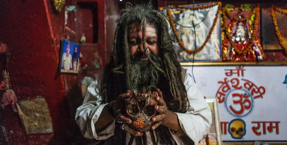Aghori - La tribu canibal Aghori - La tribu canibal