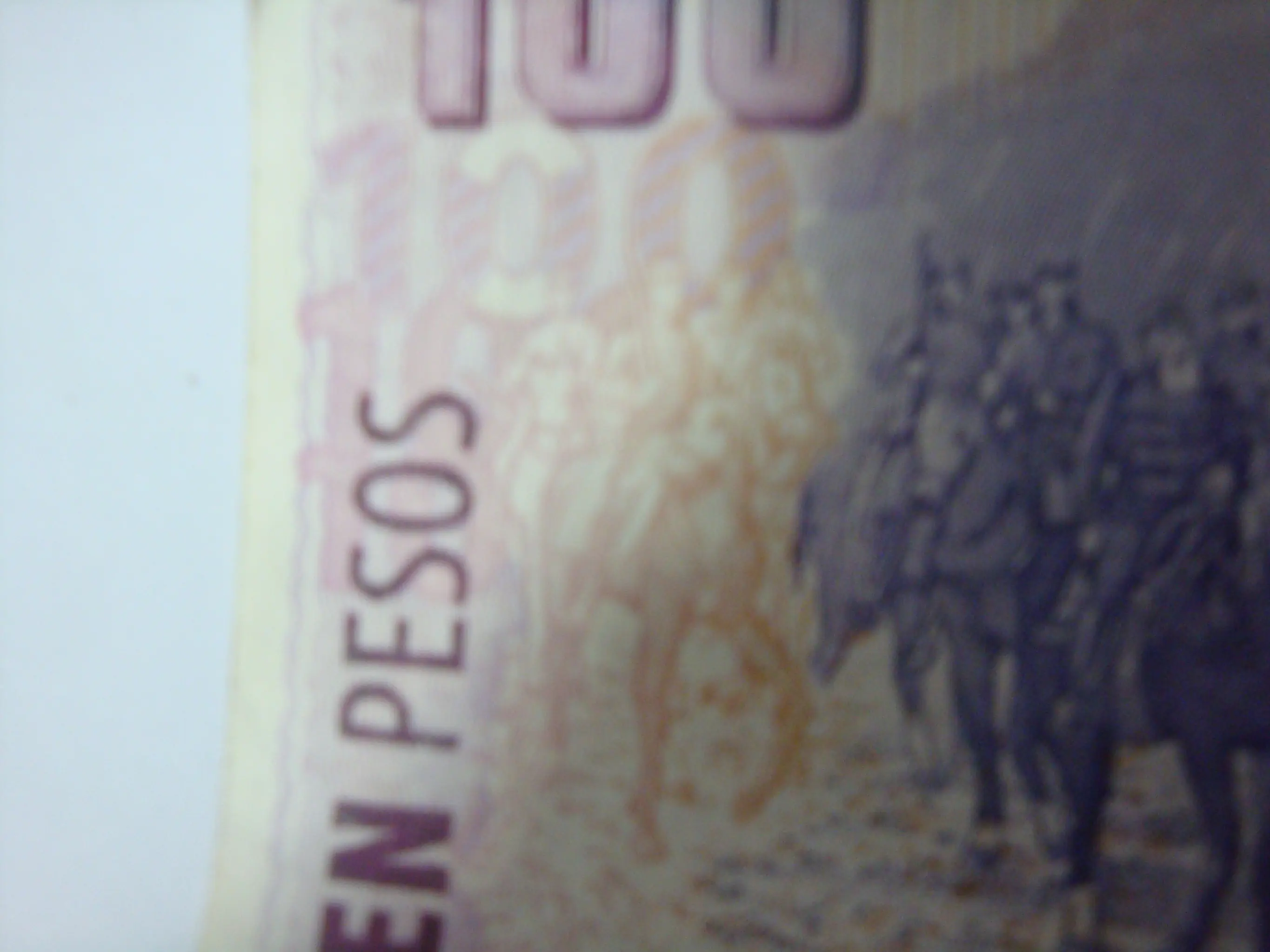 El cajero automatico me tiro un billete trucho