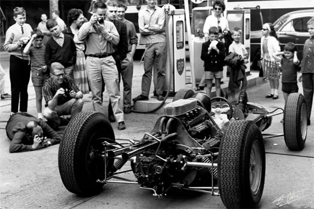 Lotus 25