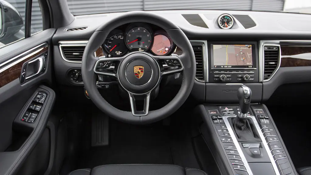 Porche Macan se vende en argentina a 300.000 dólares.