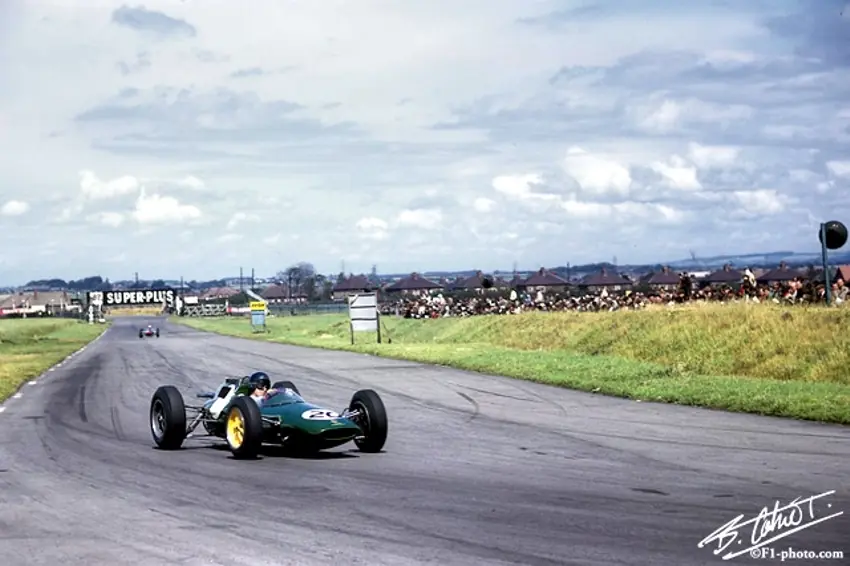 Lotus 25