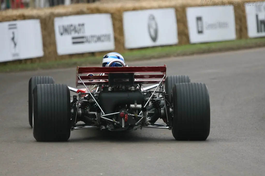 Lotus 33