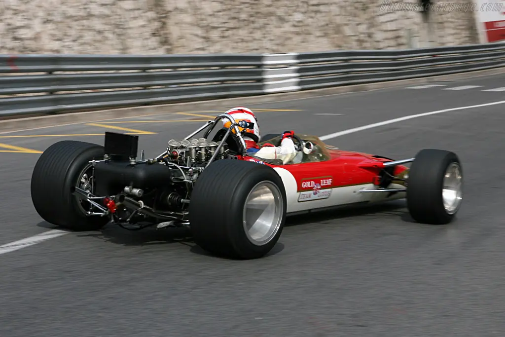 Lotus 25