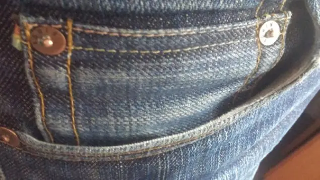 ¿Para que carajo sirve el bolsillo chiquito de tu jean?