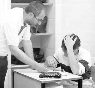 ¿Como evitar el suicidio en adolescentes ?