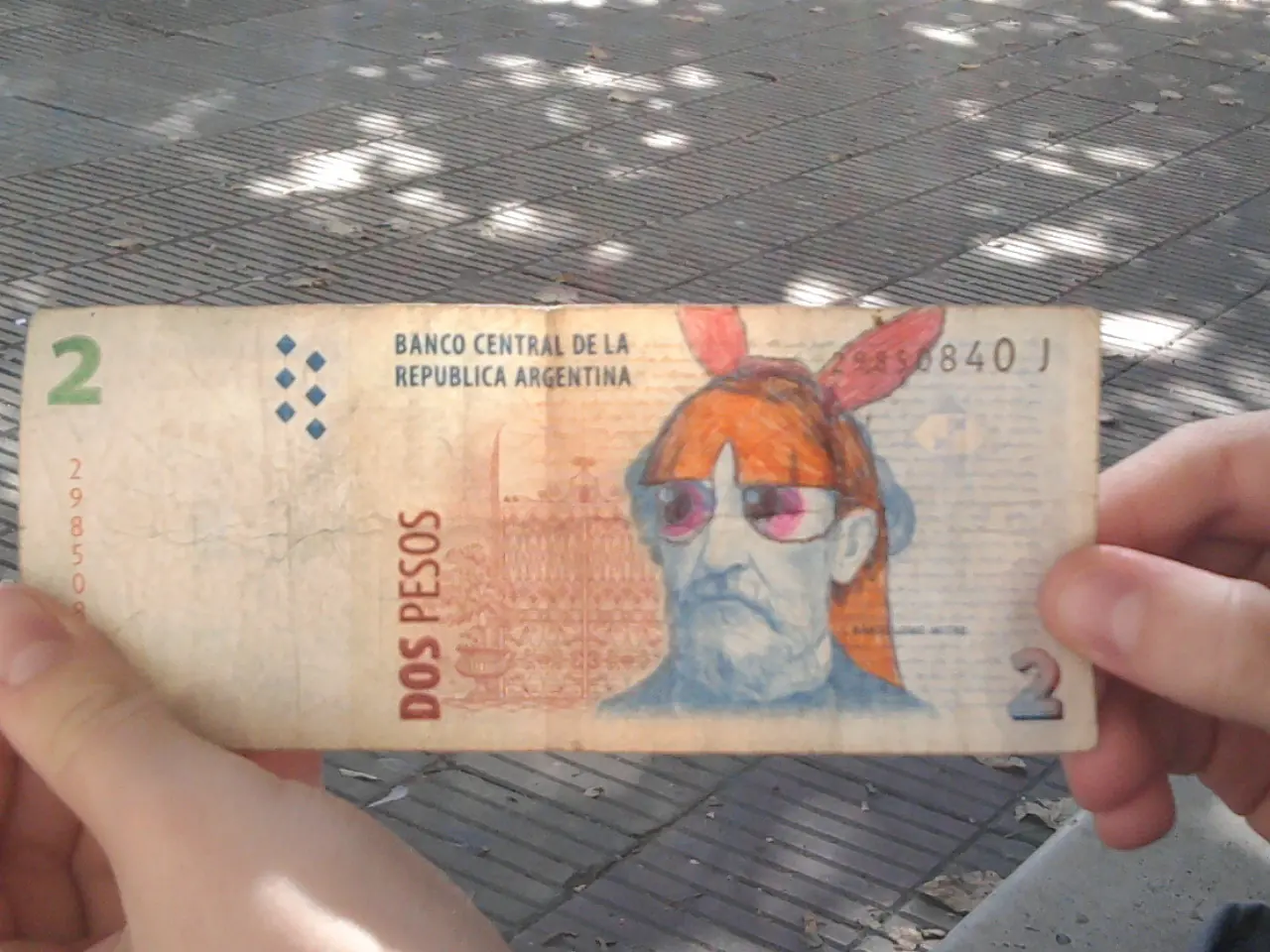 dos pesos