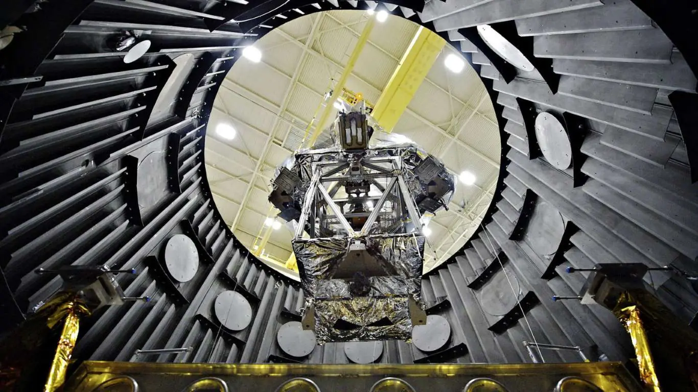 Te muestro el telescopio más grande y potente del mundo