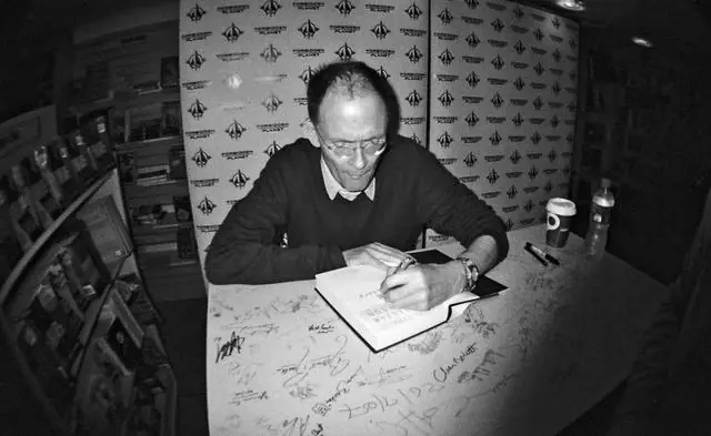 Conoce al sorprendente William Gibson!..