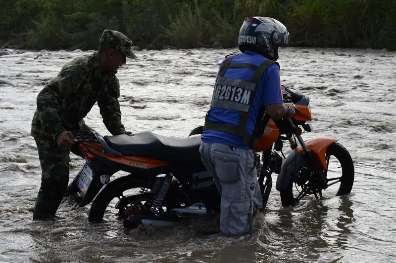 Venezuela: Lagrimas de los colombianos al abandonar el pais