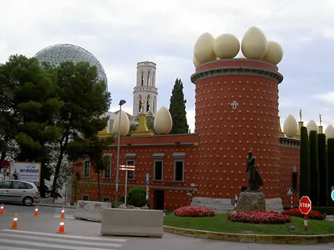 Te Gustan Los Edificios Entra!