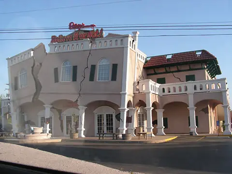 Te Gustan Los Edificios Entra!