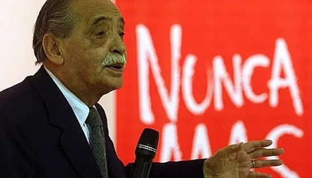 Murió Julio César Strassera