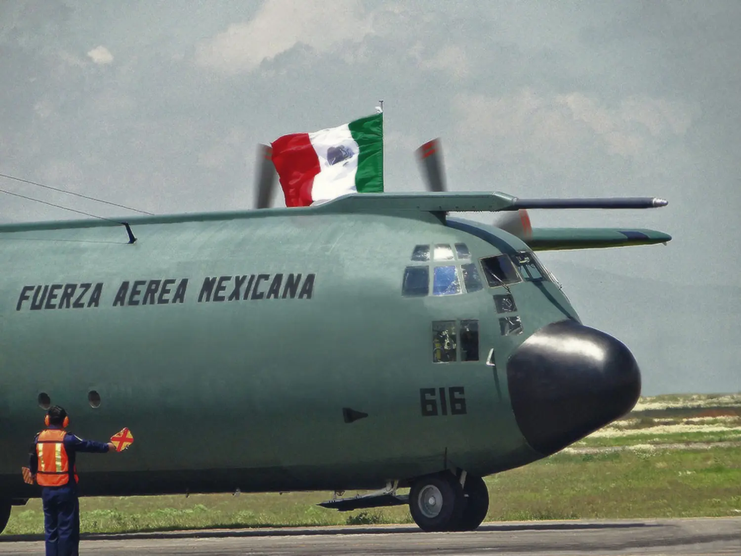 México Comprara F-18 y Cazas Typhoon