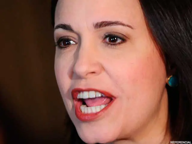 Vzla Maria corina Machado molesto senador americano