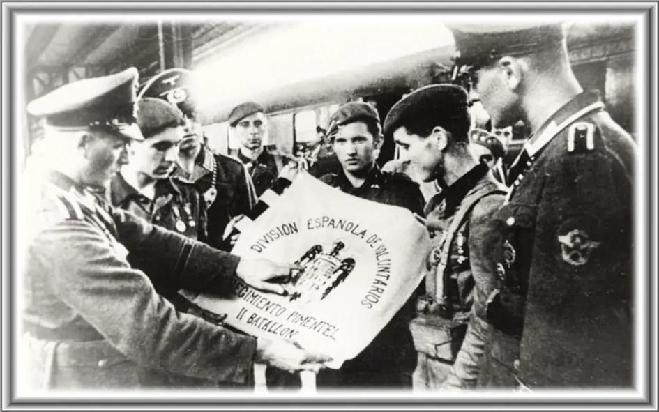 La División Azul de Hitler (Regimientos, imágenes y datos)