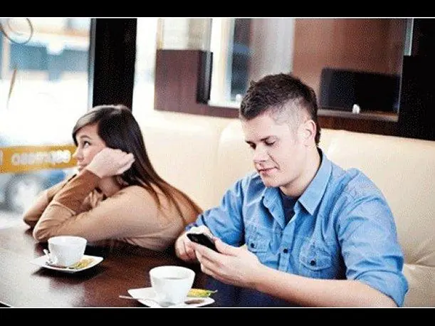 Hablé con una lincesa en el tren y la virguie! :(