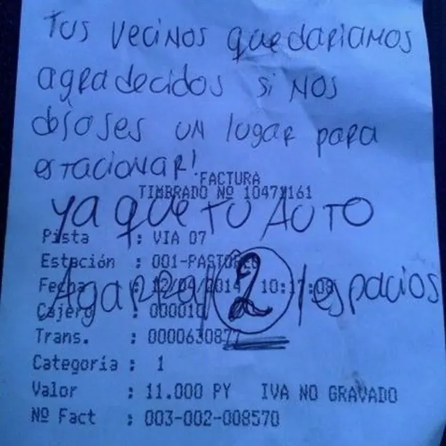 10 Personas que estacionaron mal y les hicieron saber