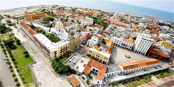 Guía práctica para no ser víctima de vendedores en Cartagena