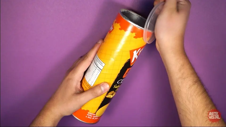 Crea un LAPICERO desde un ENVASE de Papas Fritas!!