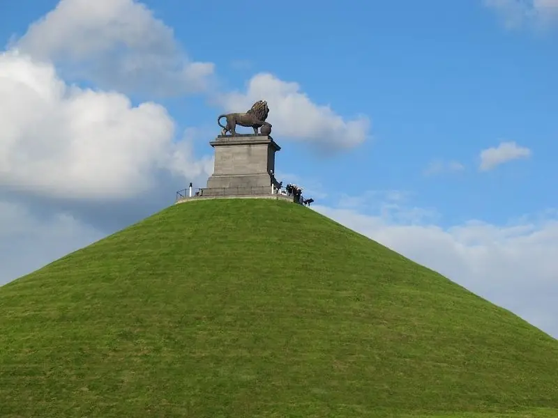 colosal monumento