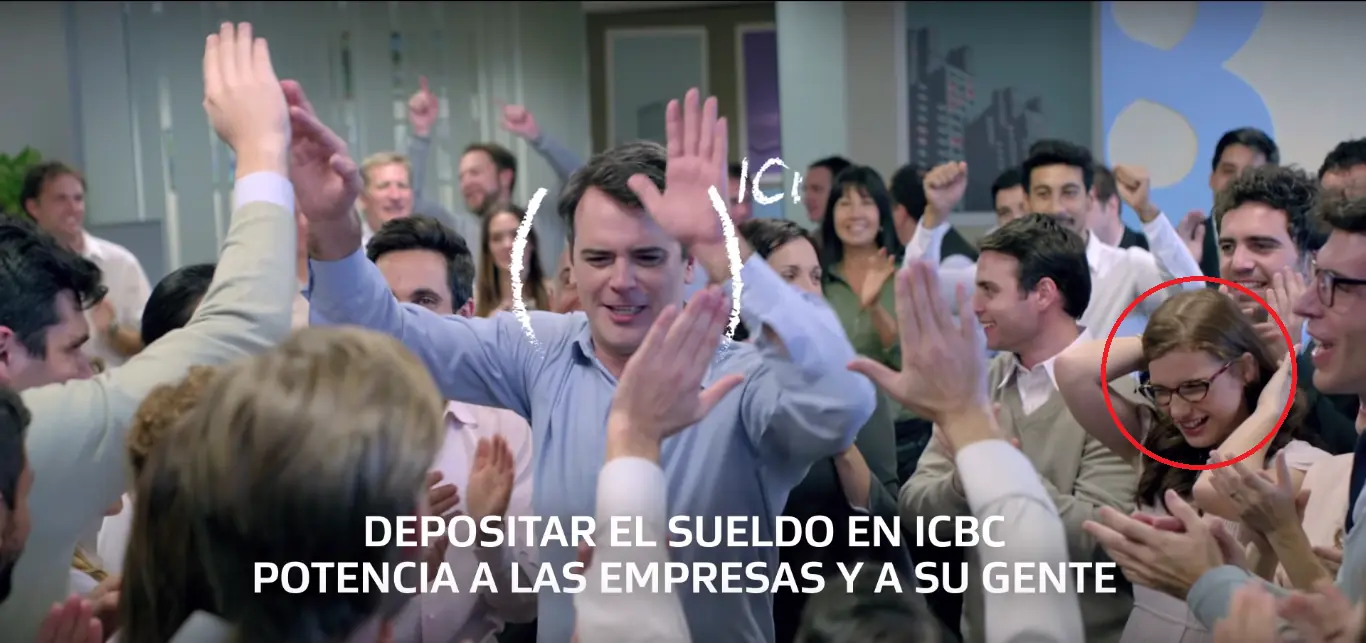 Encontre a Delfina Rossi en la publicidad de ICBC