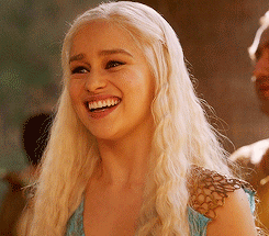 Emilia Clarke, está cansada de las escenas de sexo