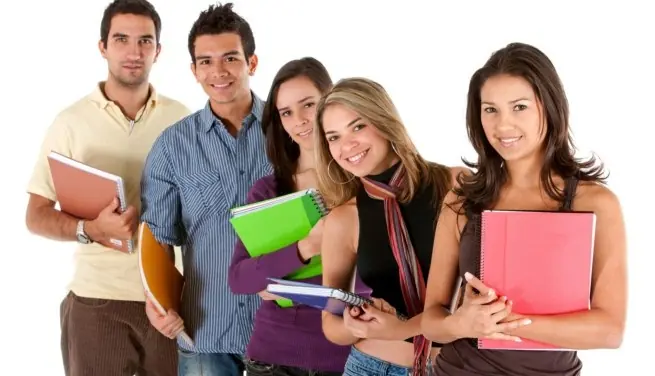 Desmintiendo: estudiar NO sirve para nada