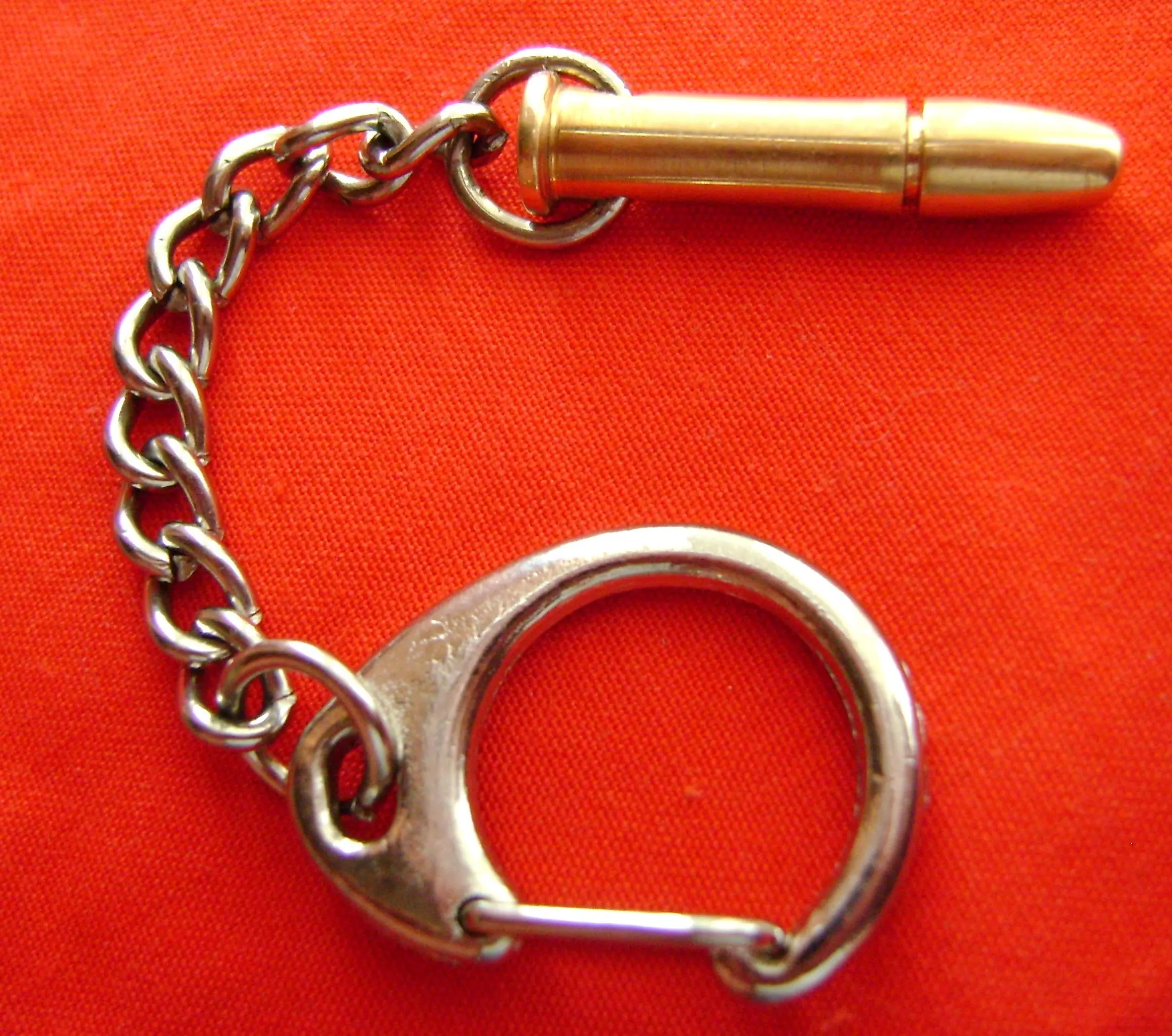 LLAVERO BALA
