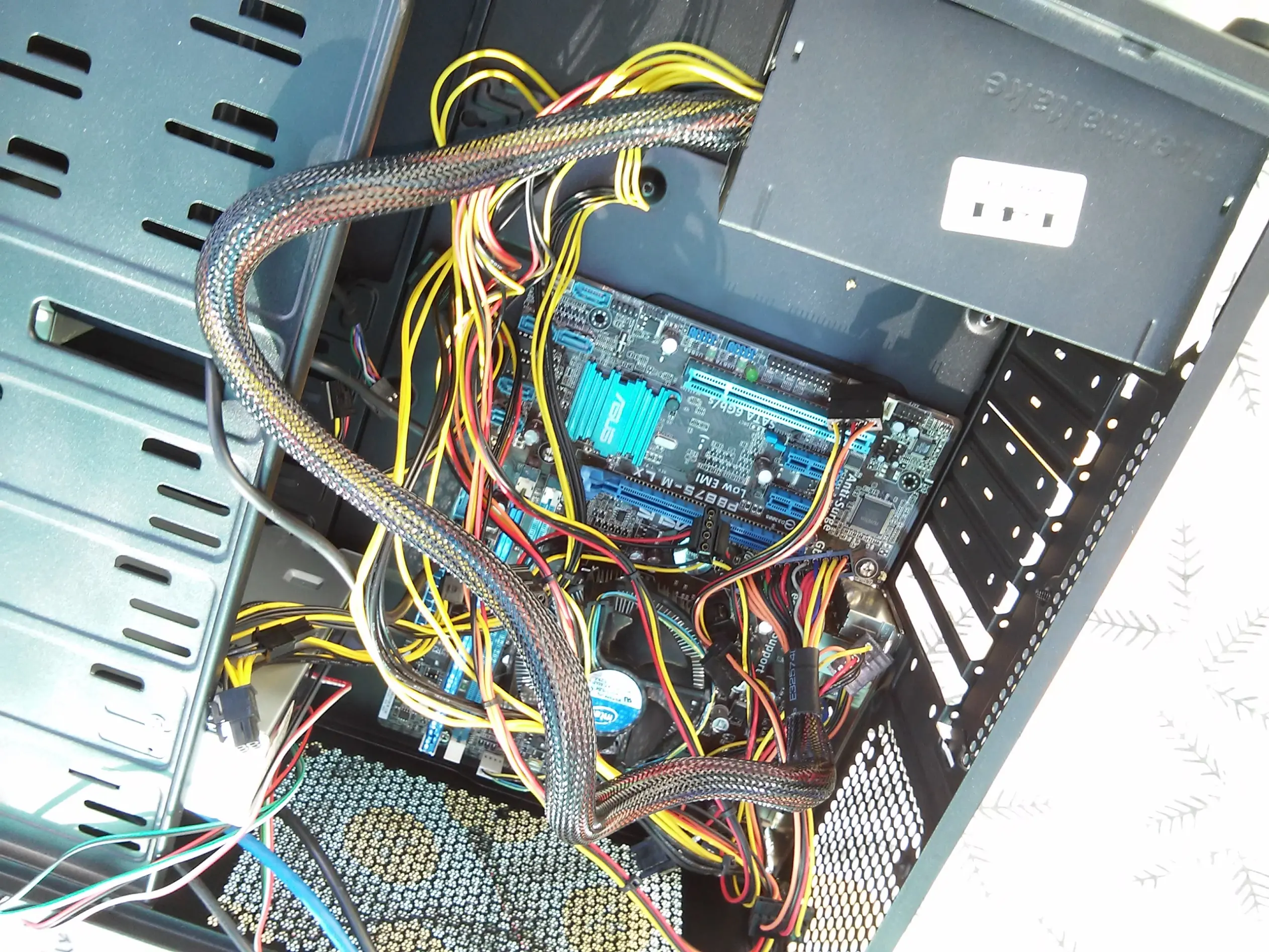 como armar una computadora