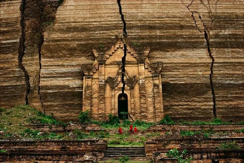 La pagoda Mingun y la segunda campana más grande del mundo