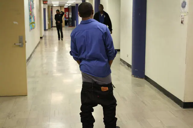 La moda mas ridícula: pantalones caídos "sagging pants"