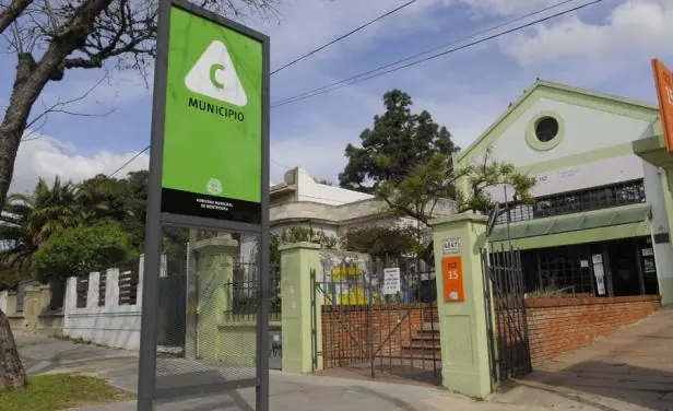 Uruguay - IMM ex alcaldes suplentes $ 85.000, 1 año