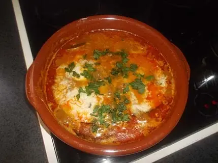 Pez espada en cazuelita de barro