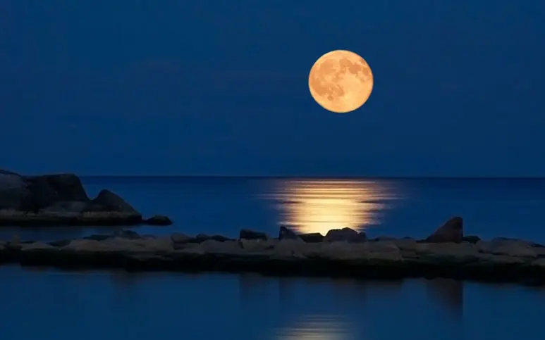 ¿Qué sería de la tierra si no existiera la luna?