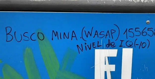 La vuelta de un clásico! Carteles brutalmente honestos III