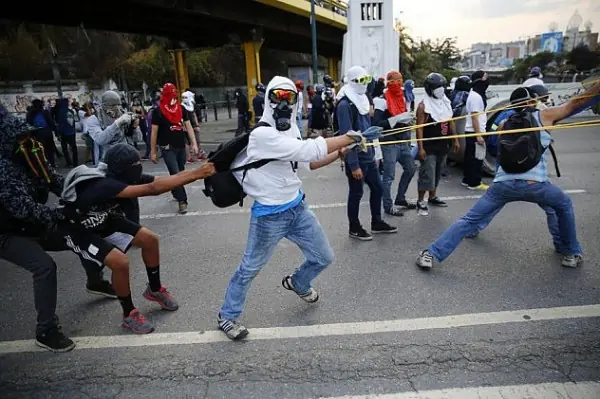 Acción y Lucha busca armar zaperoco engañando a los jóvenes